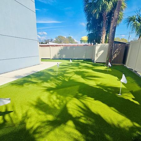 Holiday Inn Express & Suites Tampa Stadium - Airport Area By Ihg Bagian luar foto