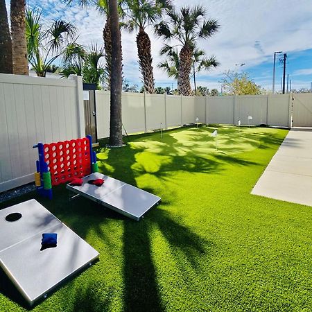 Holiday Inn Express & Suites Tampa Stadium - Airport Area By Ihg Bagian luar foto